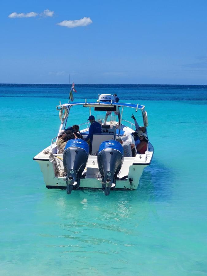 El Aplatanao Hotel Pedernales Bagian luar foto
